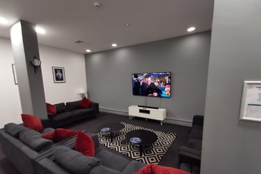 1 bed studio, Great Patrick Street, Holylands, Belfast, BT12LT - Image 9